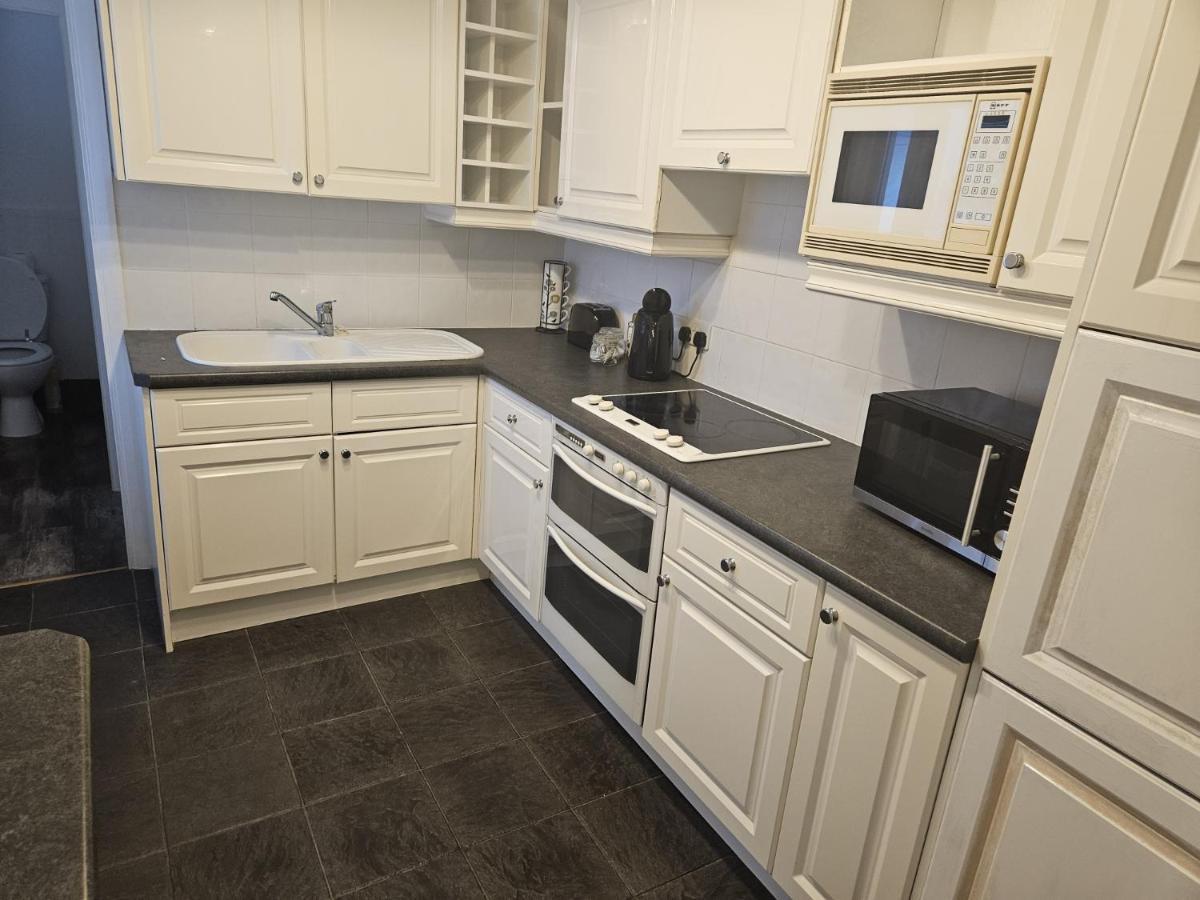 Leigh-On-Sea Retreat - 2 Bedroom Apartment Exterior foto